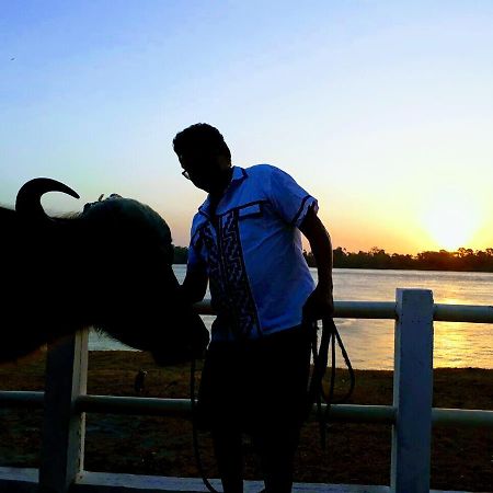 Pousada Ilha Bela ซูรี ภายนอก รูปภาพ